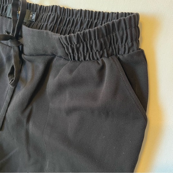 Torrid Taper slim pants 1X Pull on elastic waist Drawstring Black Poly Rayon - Picture 3 of 8